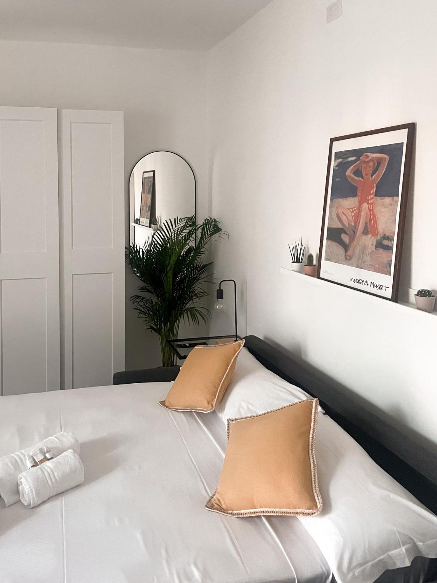 Apartment Xenia - Fashion Week Near Navigli *